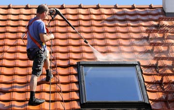 roof cleaning Potters Green